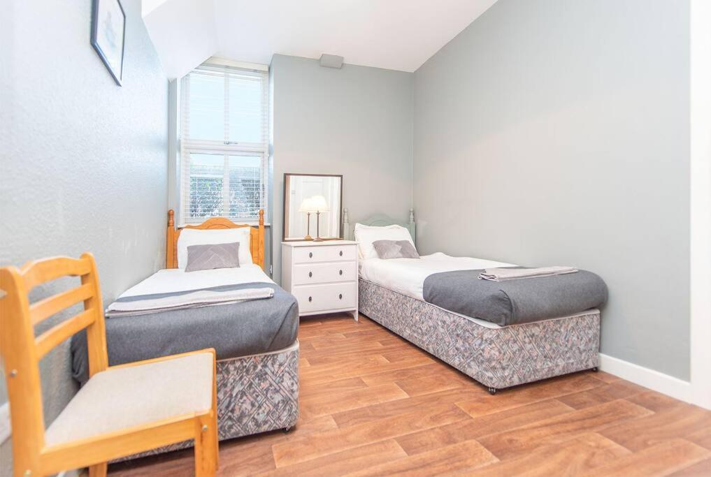 Clonbur House - Studio Village Apartment Galway Ngoại thất bức ảnh